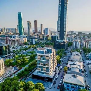 Otel Marlen Bayrakli, İzmir