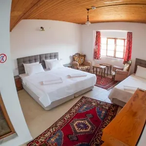 2* Couette-café Ali Baba's House